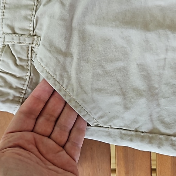 Carter's Girls 8 Cotton Khaki Shorts - Picture 2 of 8